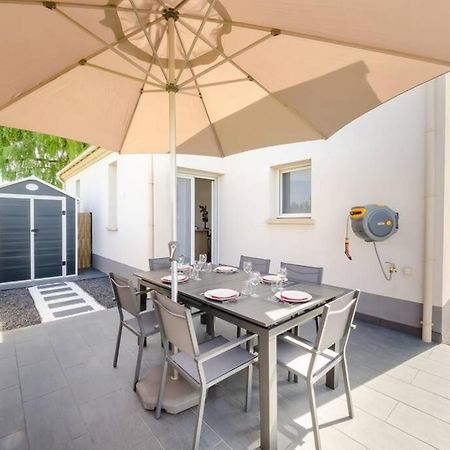 New York House Apartamento Villejust Exterior foto