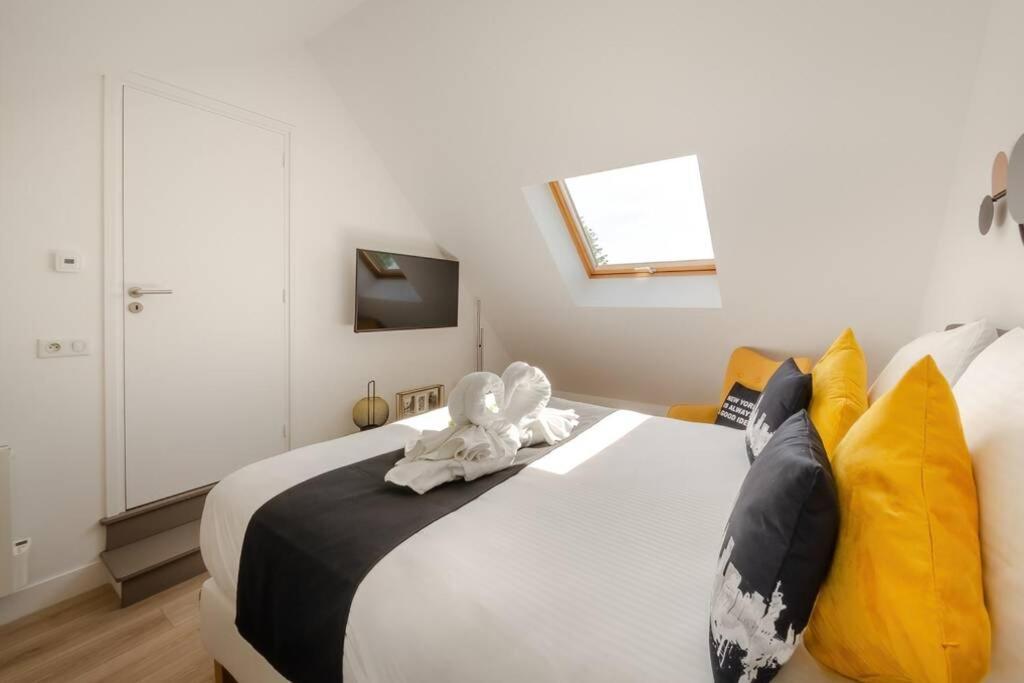 New York House Apartamento Villejust Exterior foto