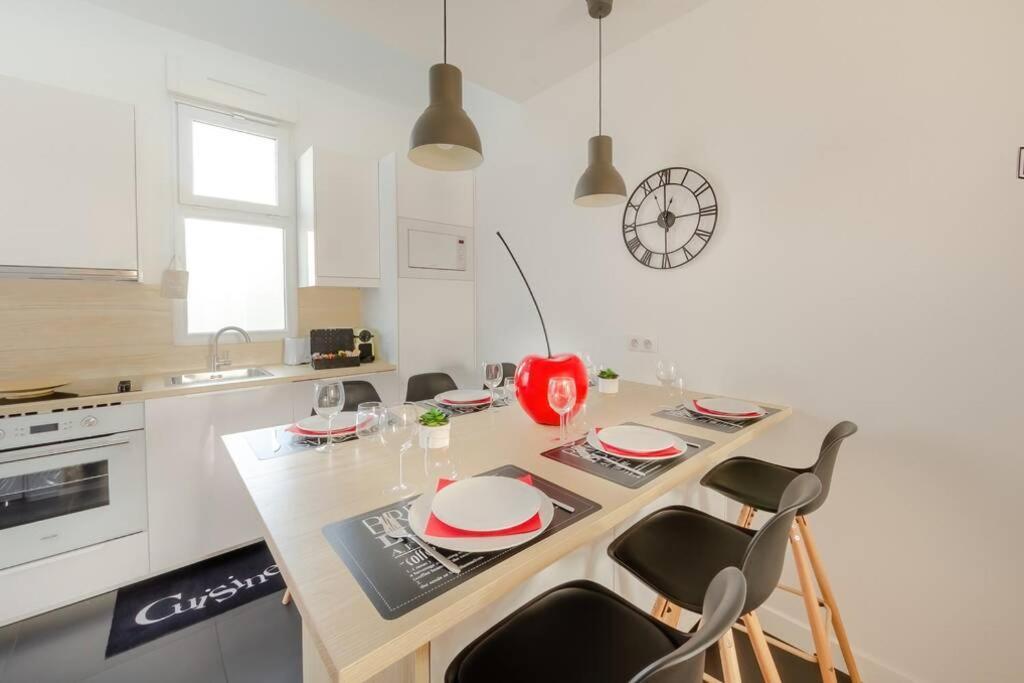 New York House Apartamento Villejust Exterior foto